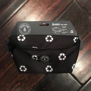 Parkland Bobbi Hip Pack